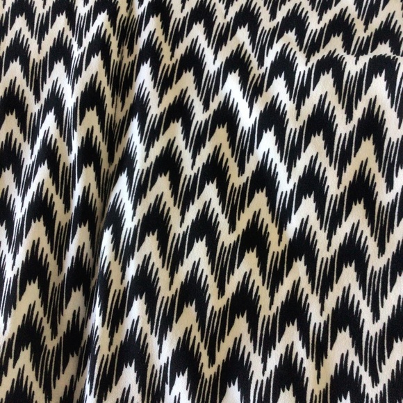 CALVIN KLEIN BLACK WHITE FAUX WRAP DRESS SIZE 4 NWT - Picture 13 of 13